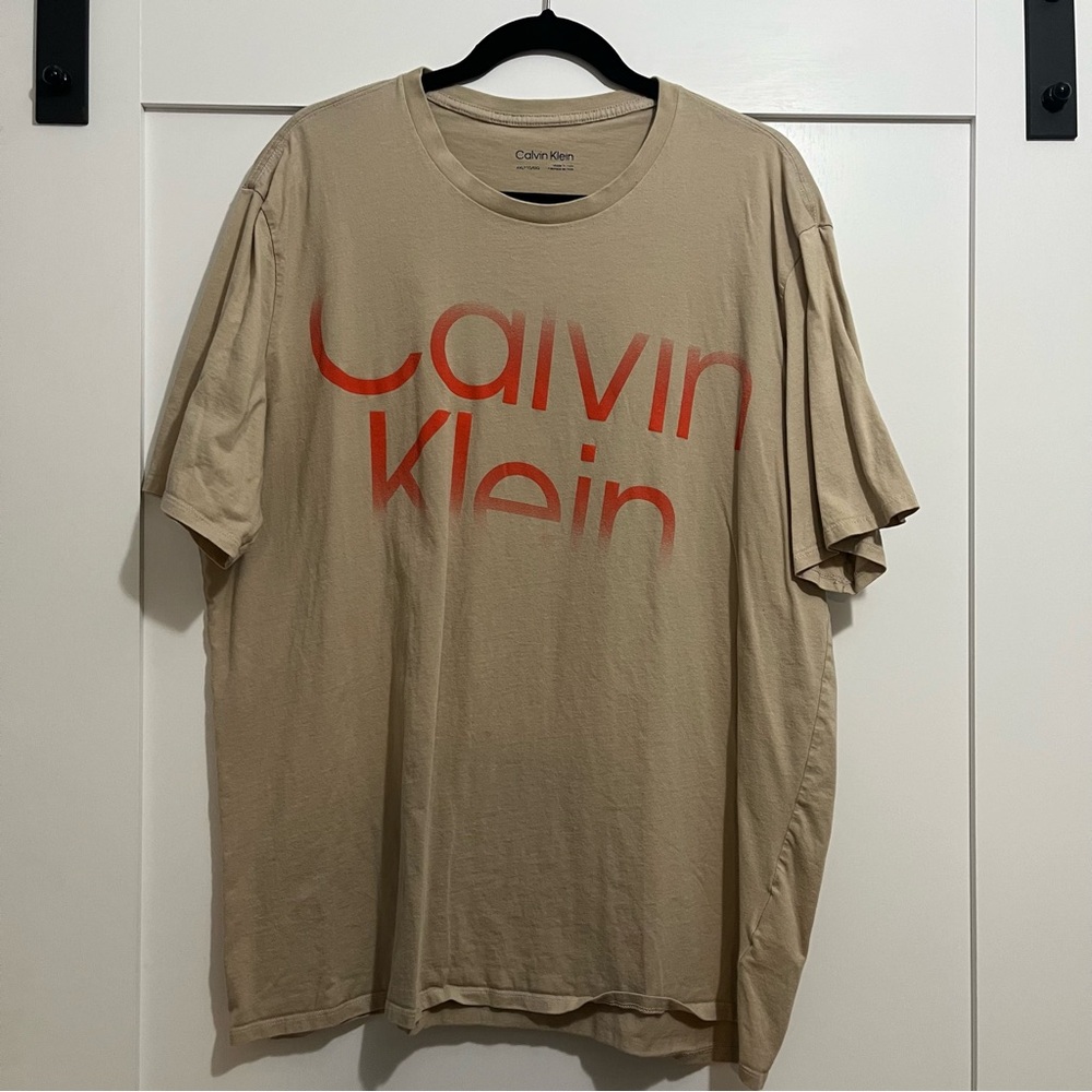 Calvin Klein Orange Tan Faded Gradient Logo Mens XXL Shirt Sleeve Shirt
